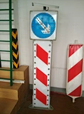 SS32 solar powered aluminum road traffic signs