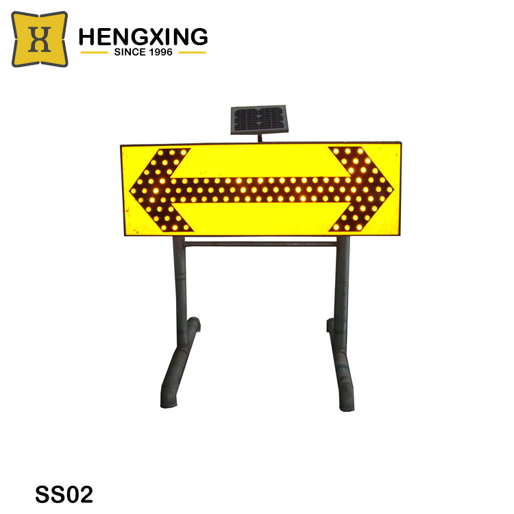 solar traffic sign_