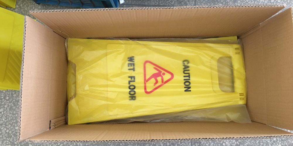 caution_signs_wet_floor