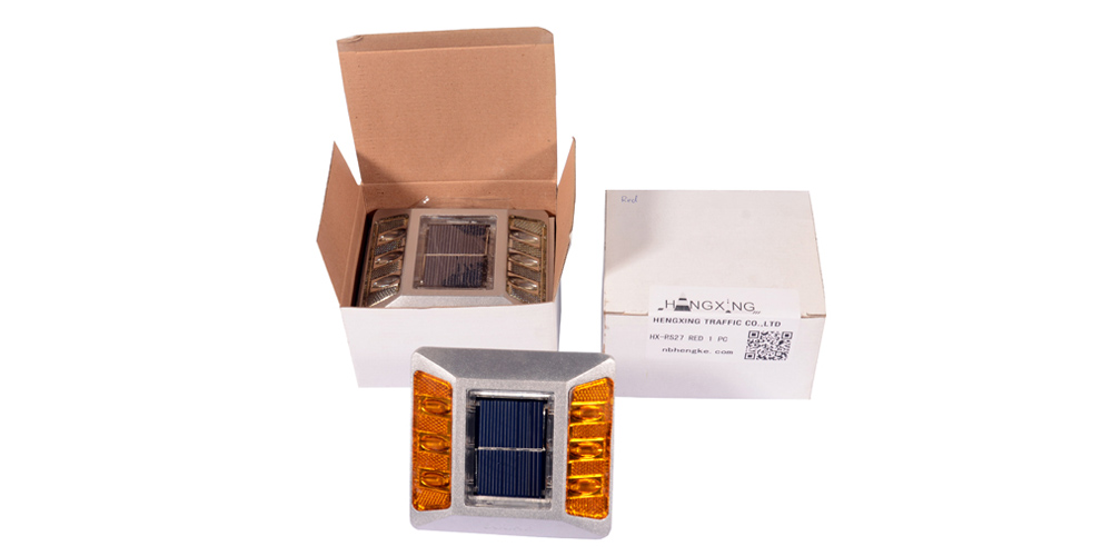 traffic_solar_road_stud_lights