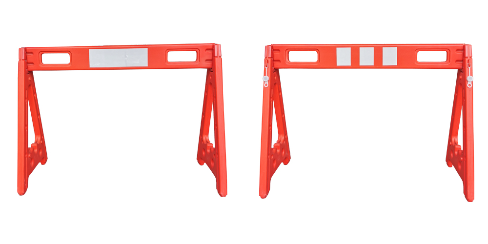 plastic_traffic_barriers