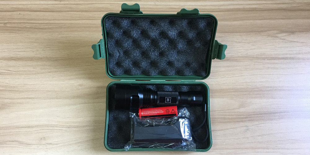 18650_LED_Rechargeable_Flashlights