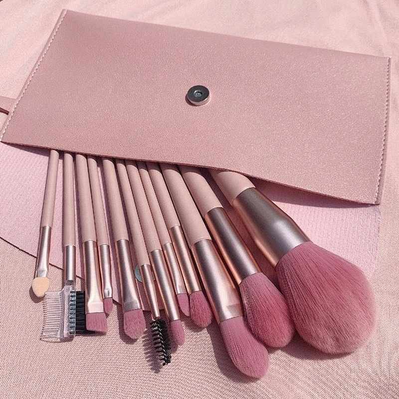 2020 New Arrivals Flame Shape Makeup Brush Foundation Powder Highlighter Cosmetic Brushes Kit