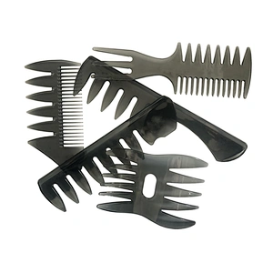 Xinlinda brand personalized plastic hair travel  hairdressing comb set