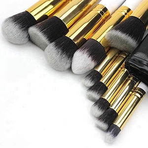 Free Sample Makeup Brushes/crystal Black Handle Brushes Foundation Fan Brush Shaving Brush Wood Lip Gloss BLUSHER Mascara BODY