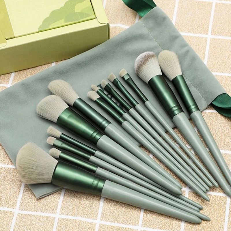 Private Label Makeup Brush Set Custom Foundation Fan Brush Eye Shadow Shaving Brush Flat Brush Smudge Brush Face Concealer