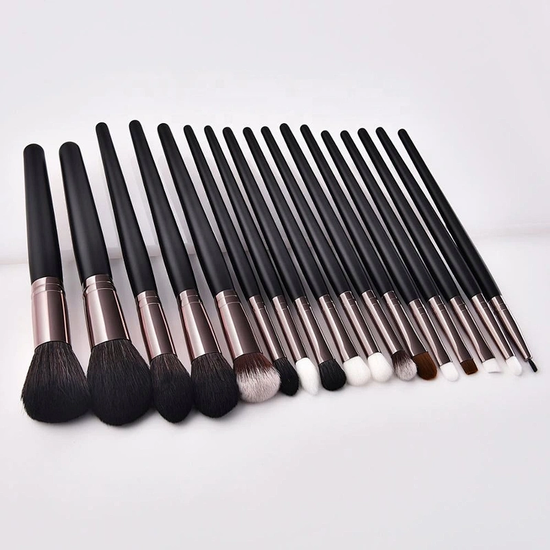 17Pcs Latest Design Wood Handle Makeup Brush Set