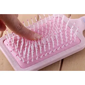 Wholesale Pink Paddle Cushion Plastic Hair Brush Soft Nylon Bristle Detangling Logo Wet For Extensions