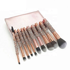 Private Label New Design 10 Shiny Foundation Eyeshadow Bling Diamond Sparkle Glitter Makeup Brush With Case