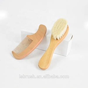 Hot Selling in Amazon Natural Wood Eco-Friendly Mini Goat bristle Newborn Baby hair brush