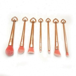 Heart Handle 7pcs Makeup Brush Set Colorful Synthetic New Factory Foundation Synthetic Hair Eye Shadow Shaving Brush Flat Brush