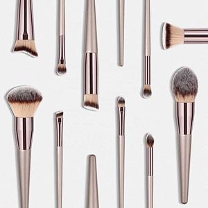 Gold Foundation Powder Blush Kabuki Make up Tools Beauty Brochas De Maquillaje Makeup Brushes Set Champagne Fan Brush Eye Shadow