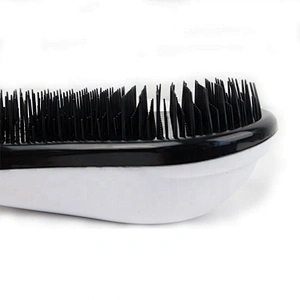 2020 Hot sale cheap durable plastic cover TPE tooth detangling hairbrush