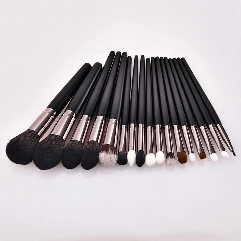 17Pcs Latest Design Wood Handle Makeup Brush Set