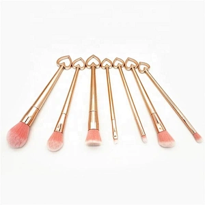 Heart Handle 7pcs Makeup Brush Set Colorful Synthetic New Factory Foundation Synthetic Hair Eye Shadow Shaving Brush Flat Brush