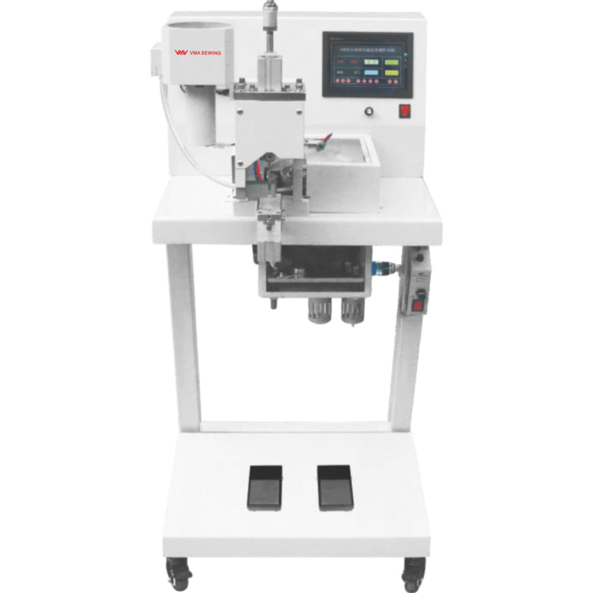 Automatic pearl beads plastic button attach machine