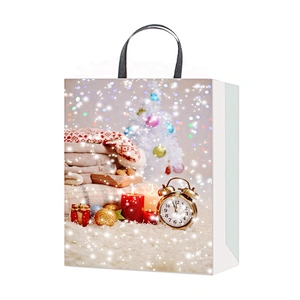 Trending hot products gift packaging Bag unique design Christmas gift bag Packaging