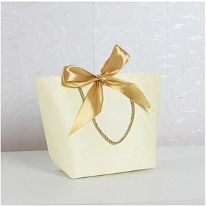 Ppaer Bags  Birthday gift bag competitive price Bear Gift Box paper Packaging