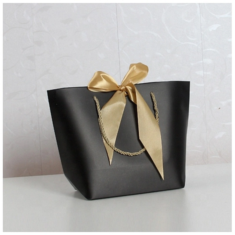 Ppaer Bags  Birthday gift bag competitive price Bear Gift Box paper Packaging