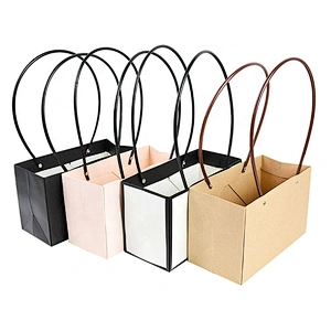 Gift Boxs On Sale Green Color Pink Color White Color Paper Bags
