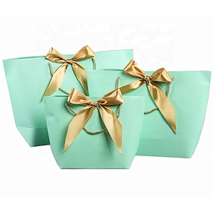 Ppaer Bags  Birthday gift bag competitive price Bear Gift Box paper Packaging
