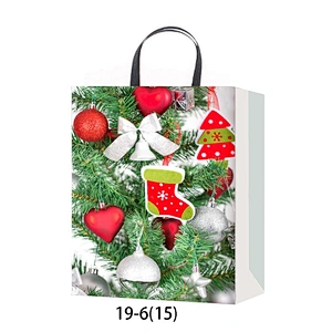 Trending hot products gift packaging Bag Most popular Various Green and Red Packaging