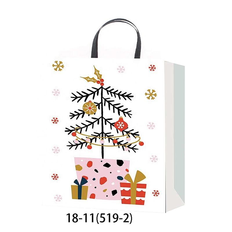 New arrived high quality fashion gift packaging Bag Good style Various Christmas Coated Paper bag Packaging