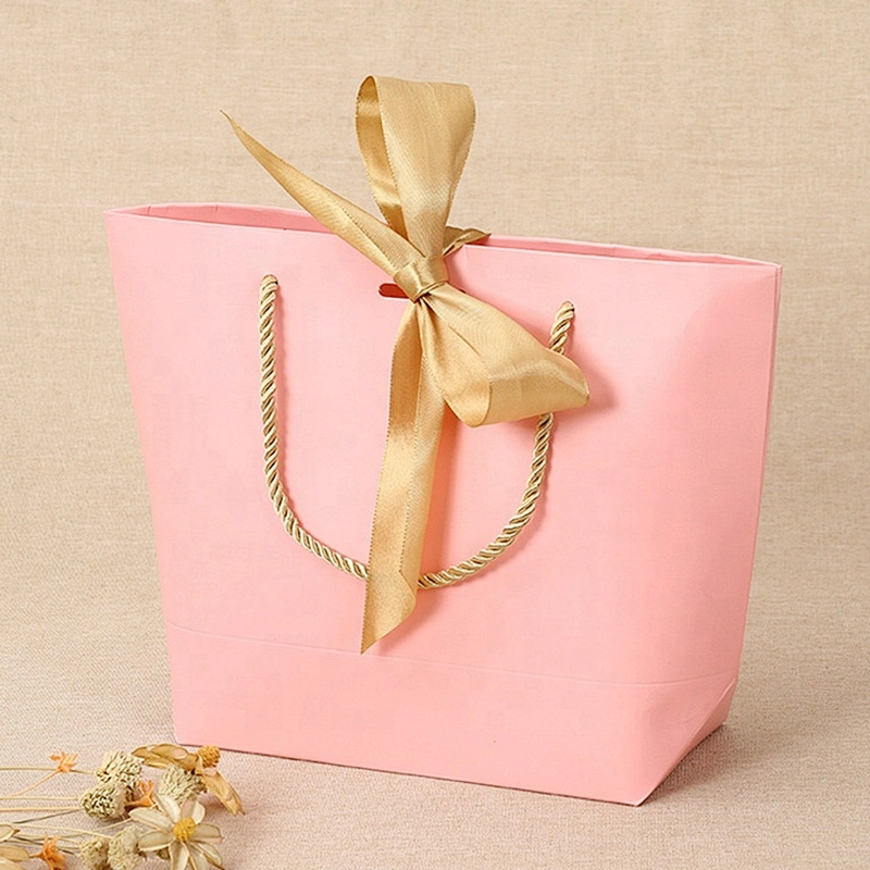 Ppaer Bags  Birthday gift bag competitive price Bear Gift Box paper Packaging
