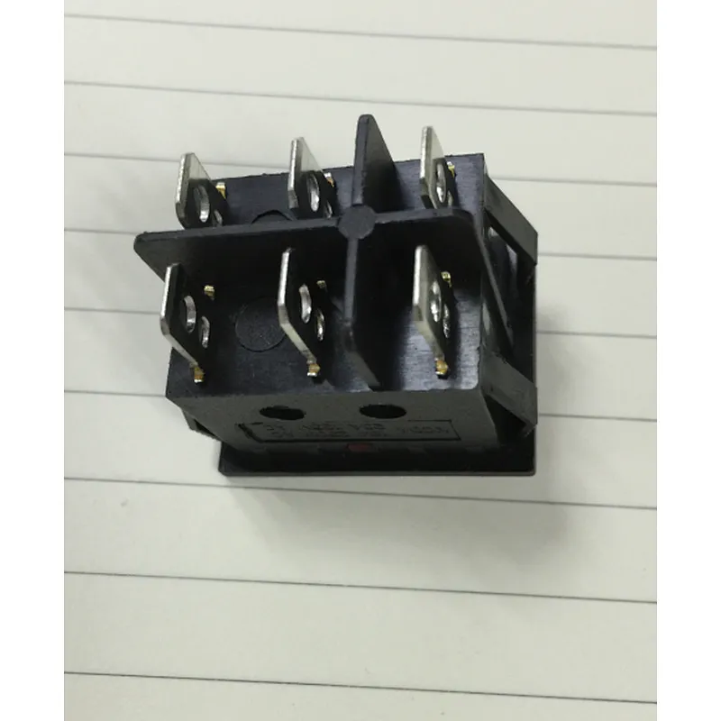 4/6 pin On/off plastic resetting switch round rocker switch marine rocker switch
