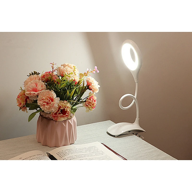 Newest Design Eye Protection 3 Levels Reading Desk Lamp USB Rechargeable LED Modern Table Lamp with Pen Holder