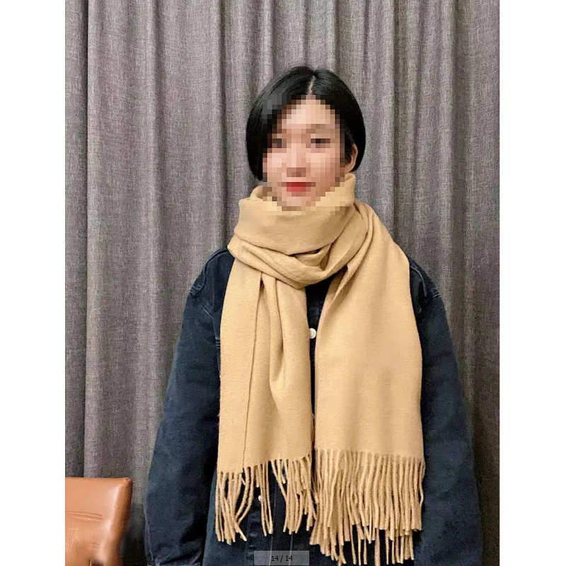 wool Scarf and shawl
