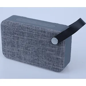 Subwoofer Stereo HIFI Sound Fabric Wireless Handle Speaker