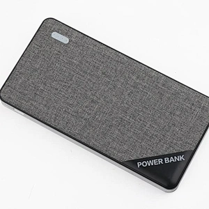OEM Powerbank Colorful Wireless Power Bank Thin Multicolor Square Powerbank Phone Size Fabric Wireless Charger 8000mah