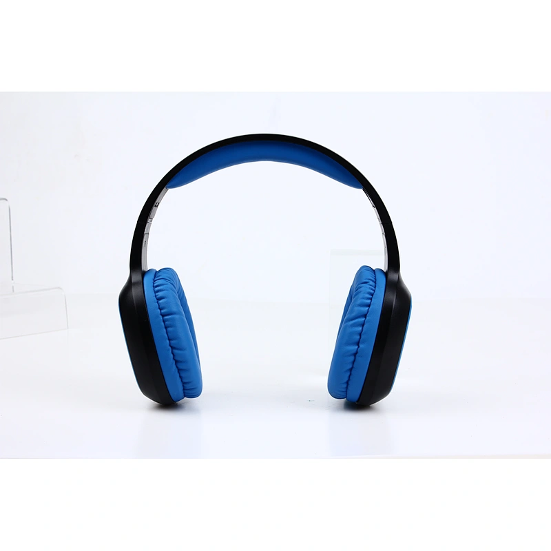 Popular Gaming Headphone Wireless Good Sound Gamer Headset with Mic LED light for Computer PC Gamers