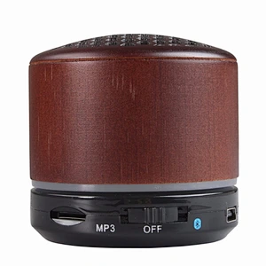 Wholesale OEM cute stereo super portable wireless mini round bamboo wooden speaker