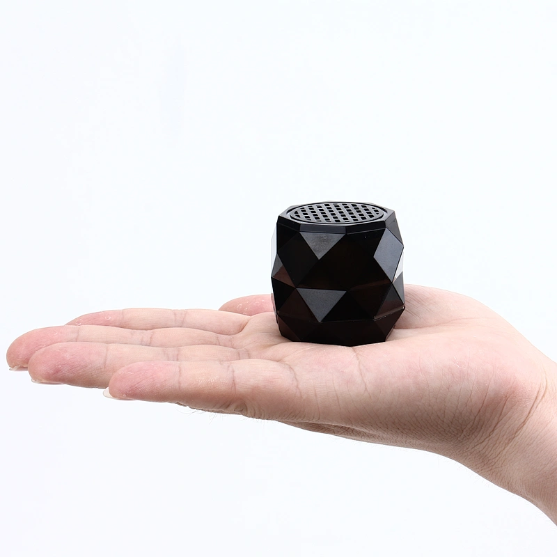 Small Wireless Pocket Fingertip RGB Mini Diamond Geometric Crystal LED Bluetooth Speaker