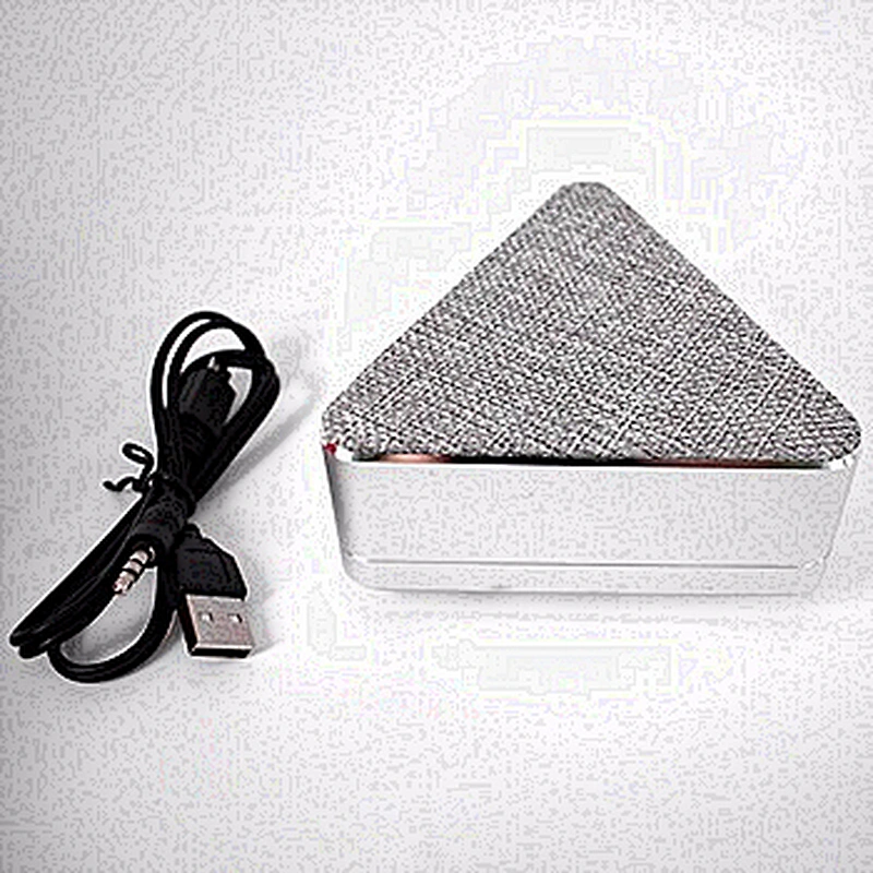 Outdoor Portable Fabric Cover Subwoofer Mini Wireless Speaker