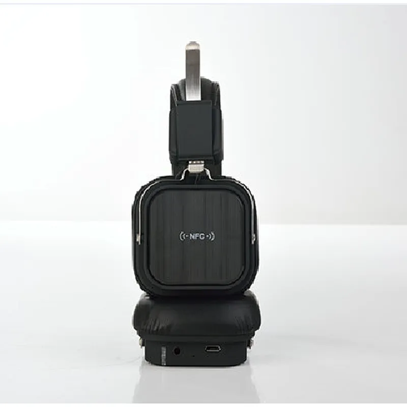 Universal Smartphones Gaming Sport Wireless Stereo Headphone
