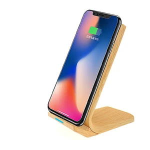 Stand Universal Fast Charger Phone Holder USB Charger QI Desktop Wireless Charger
