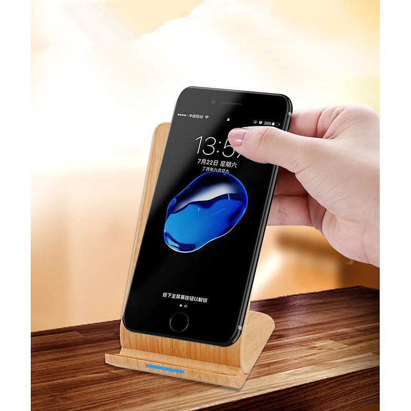 Stand Universal Fast Charger Phone Holder USB Charger QI Desktop Wireless Charger