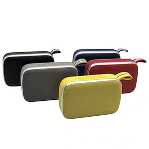 Promotion gift wireless blue tooth portable handle fabric mini speaker