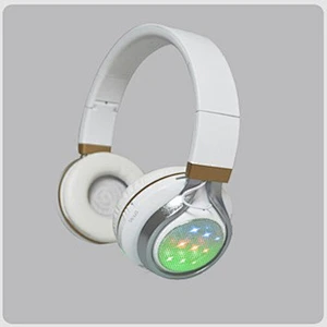 wholesale music foldable wireless stereo led wireless headphone