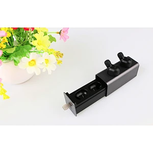 V5.0 stereo earphone build with mircophone 450mah charging case sport TWS wireless earbuds