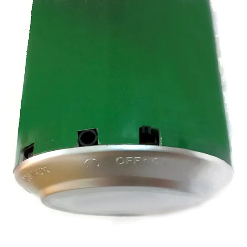 promotion free sample can wired round cylinder mini fm radio speaker