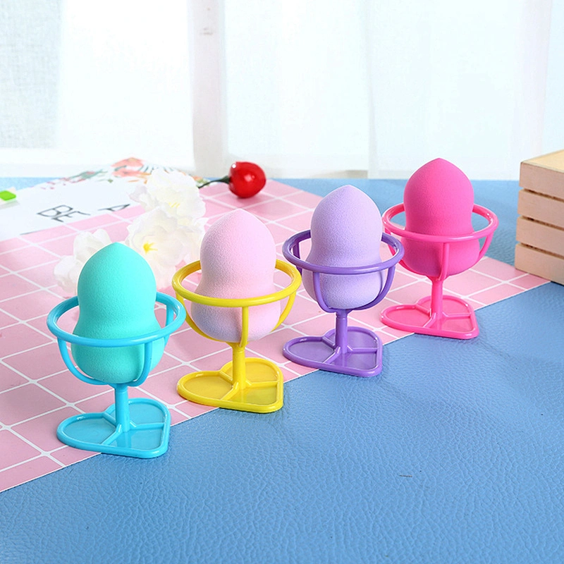 Heart Shape Stand Makeup Sponge Case Travel Storage Container Protective Carrying Container