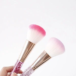 Soft Powder Blush Makeup Brush