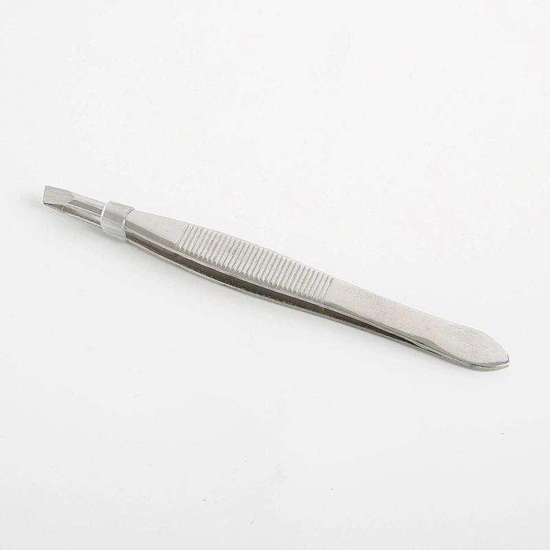 Wholesale stainless steel eyebrow tweezers customized color slanted tweezers