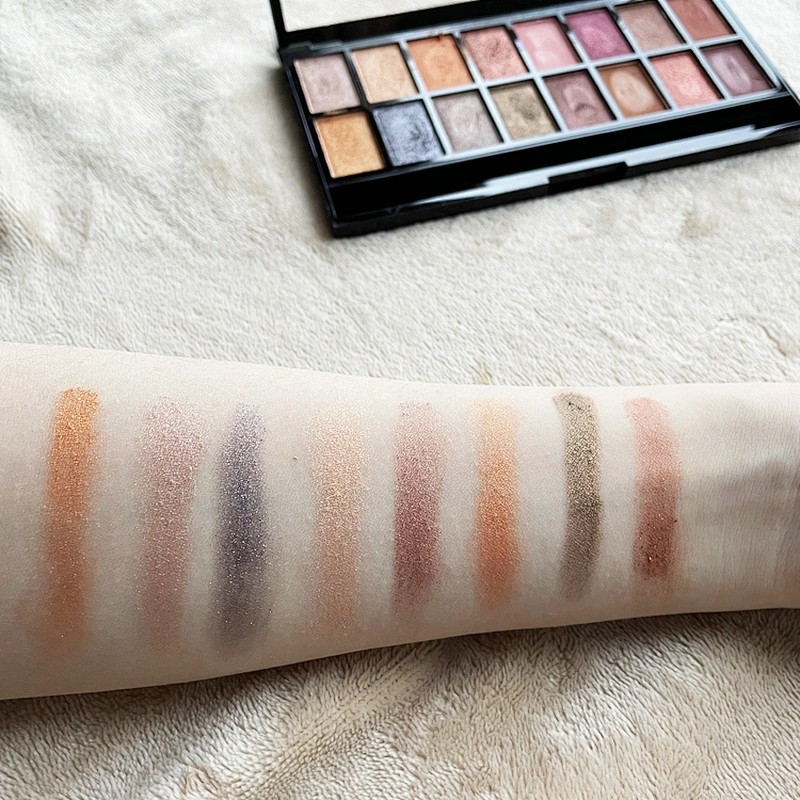 Make Up Eye Shadow Cosmetics Custom Glitter 16 Colors Eye Shadow Palette