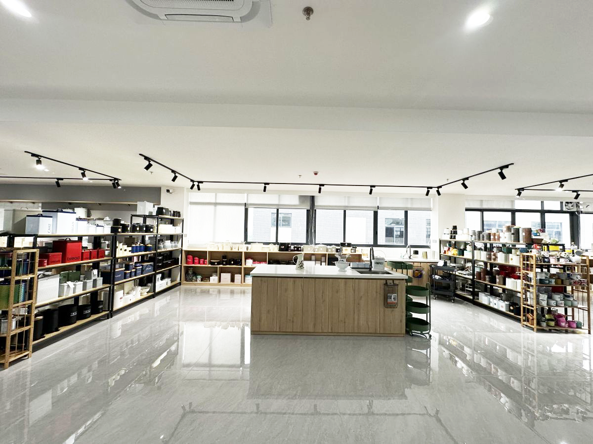 kitchen storage set showroom
