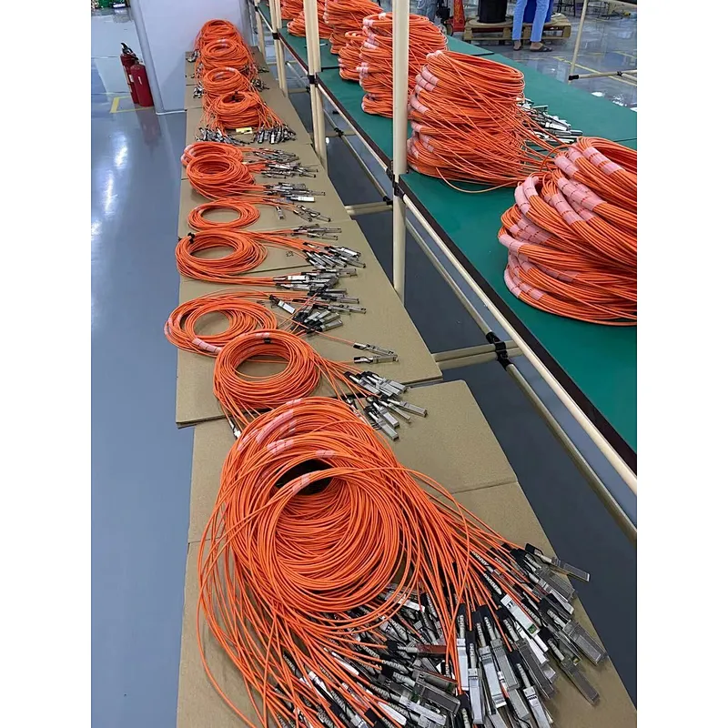 100g Qsfp+ to 4X 25g SFP Dac Direct Attach Copper Cable